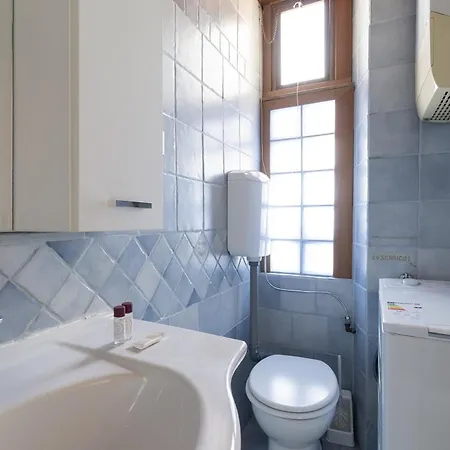 Guesthost - Comfy San Cristoforo Apartmán Milán